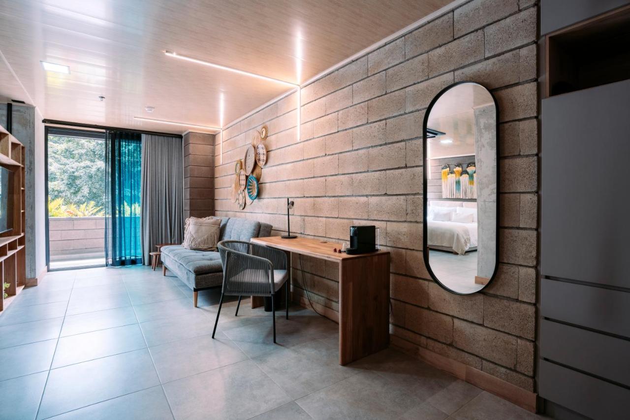 Hotel Living By Armoniko 메딜린 외부 사진